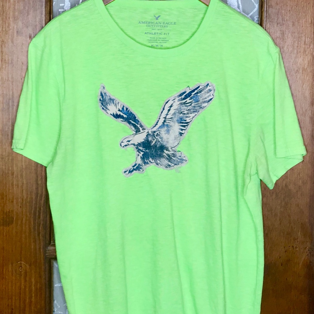 American Eagle Outfitters Lime/Neon Green Tee